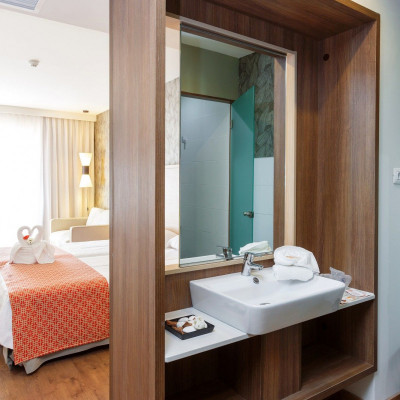 Hotel Marques De Riscal, A Luxury Collection Hotel, Elciego image