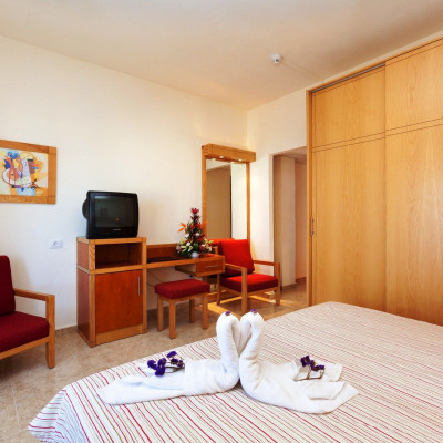 Hotel Marques De Riscal, A Luxury Collection Hotel, Elciego image