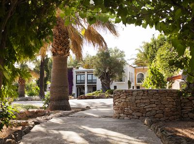 Front Courtyard