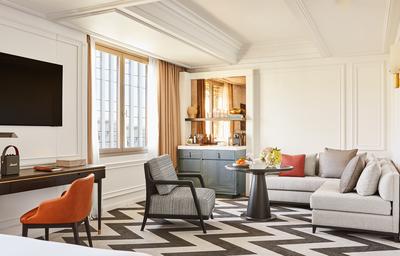 Grand Premier Room