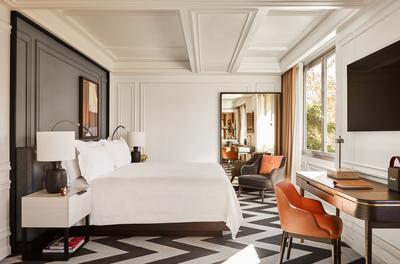 Castellana House