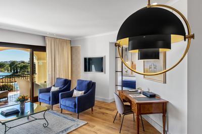2-Bedroom Ocean Suite