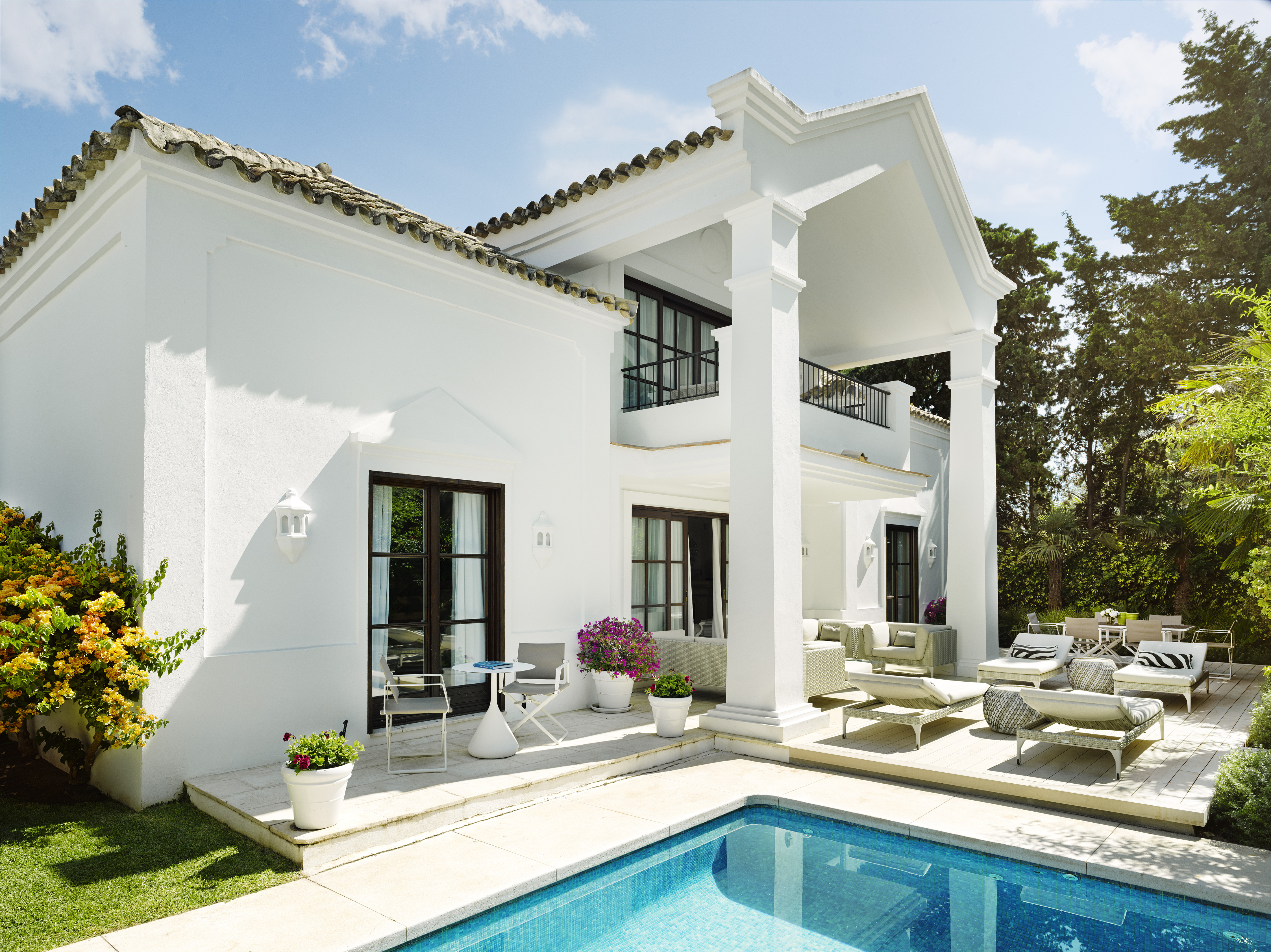 Three Bedroom Villa with Kitchen
