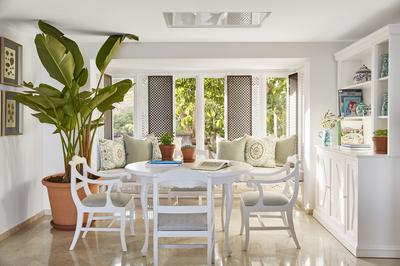Royal Beach Suite