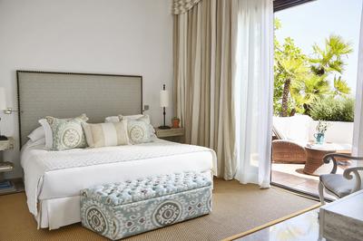 Royal Beach Suite