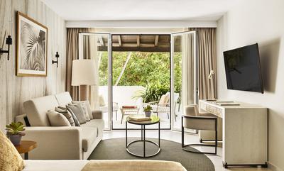 Deluxe Junior Suite Garden View