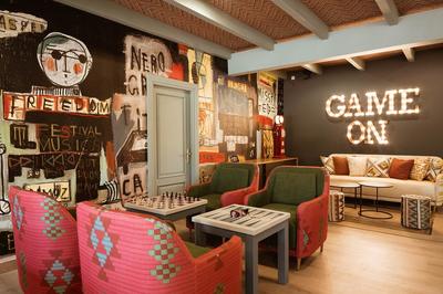 Teens Lounge
