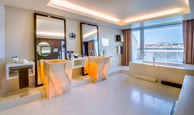 Geneva Suite