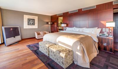 Geneva Suite