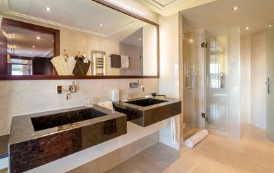 Geneva Suite