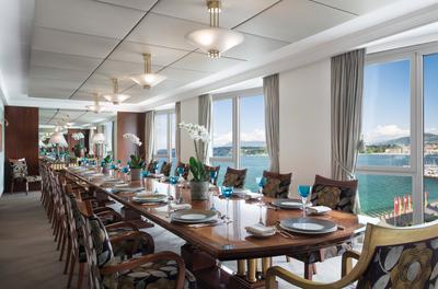 Royal Penthouse Suite
