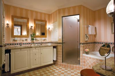 Corner Suite Mountain View