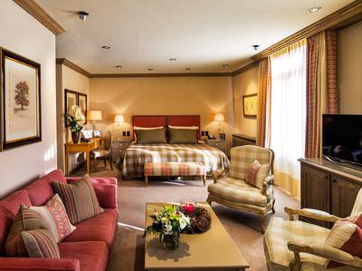 Deluxe Junior Suite Mountain View