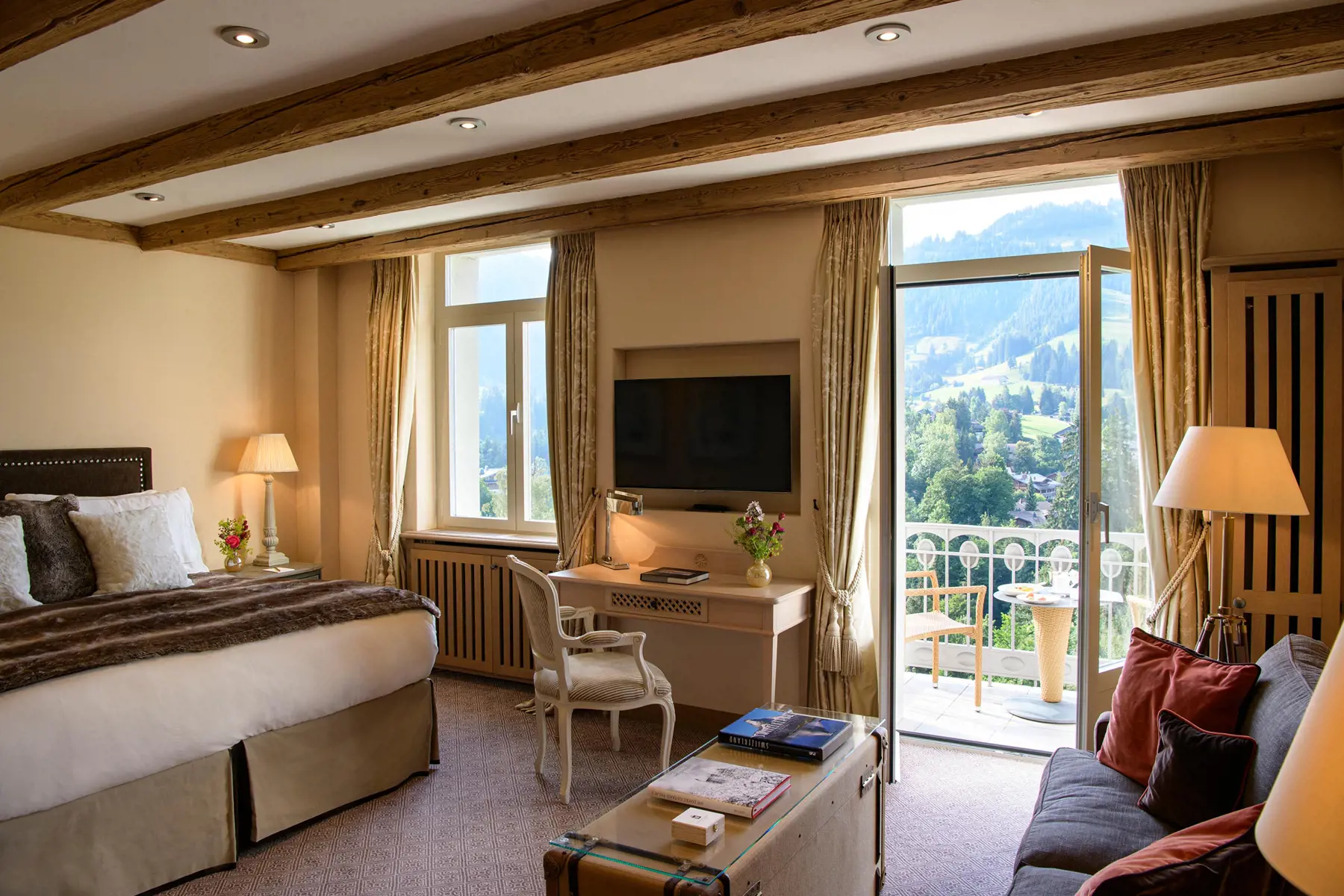 Corner Suite Mountain View