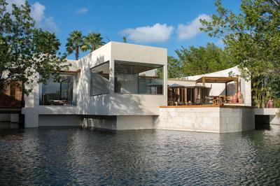 3-Bedroom Lagoon Presidential Suite