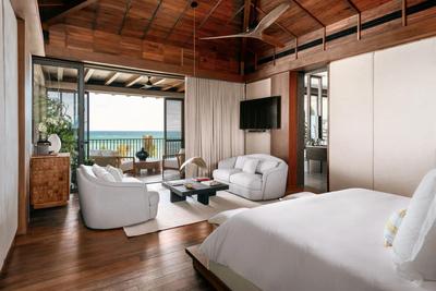 Beachfront Six-Bedroom Villa