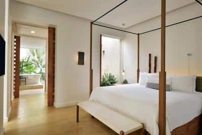 Deluxe Overwater Lagoon Suite