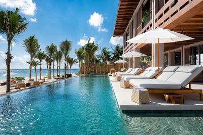Beachfront Six-Bedroom Villa