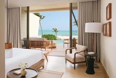 Beachfront Presidential Suite