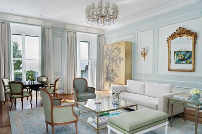 Riviera Suite