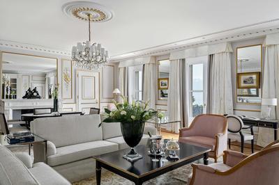 Royal Suite