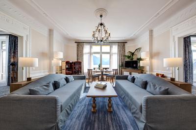 Bellevue Lake View Suite