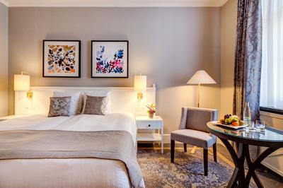 Deluxe City View Room