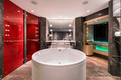EWOW Suite