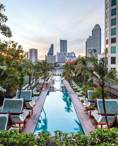 Exterior - the-peninsula-bangkok_the-pool