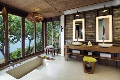Ocean Front Pool Villa