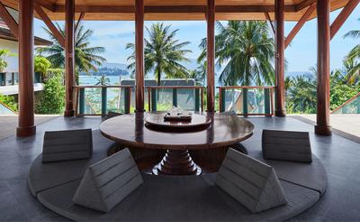 Five-Bedroom Garden Villa