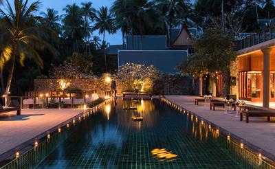 Seven-Bedroom Garden Villa
