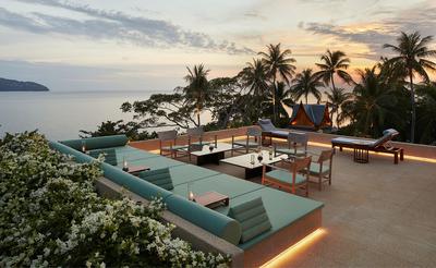 Eight-Bedroom Ocean Villa