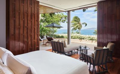 Seven-Bedroom Ocean Villa