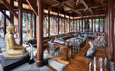 Six-Bedroom Garden Villa
