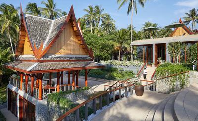 Eight-Bedroom Ocean Villa
