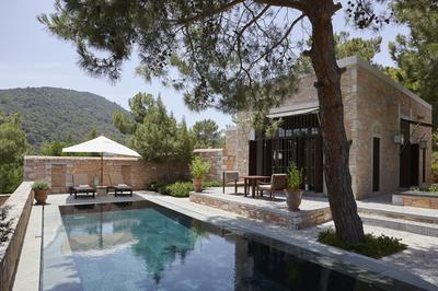 Pool Pavilion Garden View