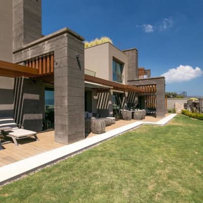 Caresse, a Luxury Collection Resort & Spa image