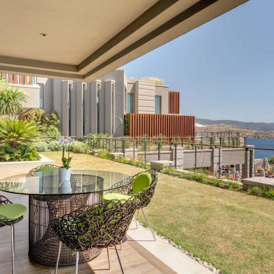 Caresse, a Luxury Collection Resort & Spa image