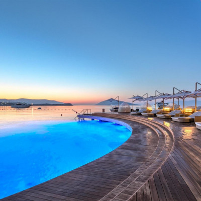 Caresse, a Luxury Collection Resort & Spa image