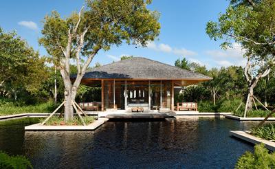 Four Bedroom Deluxe Beach Sala Villa - Exterior
