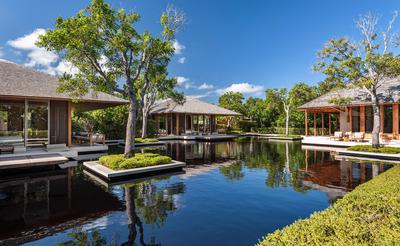 Four Bedroom Beach Path Tranquility Villa - Lakeside Pavilions