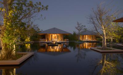 Four Bedroom Beach Ocean Villa - Exterior