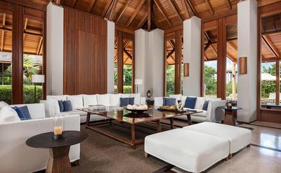 Six Bedroom Beach Sala Villa - Living Area