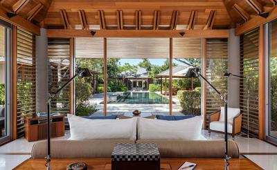 Four Bedroom Beach Path Tranquility Villa - Bedroom