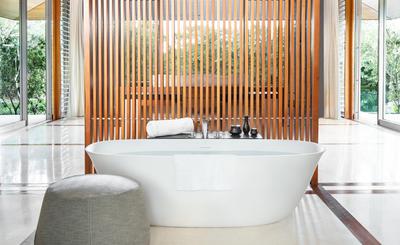 Deluxe Pool Pavilion - Bathroom