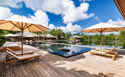 Five Bedroom Serenity Villa - Swimming Pool & Terrace