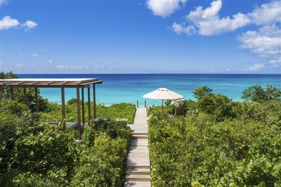Six Bedroom Beach Sala Villa - Pathway to the Beach