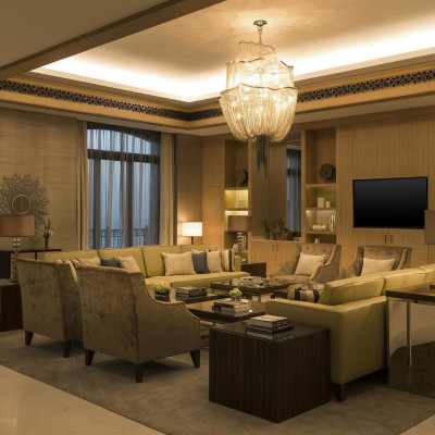 Royal Suite - Living Room