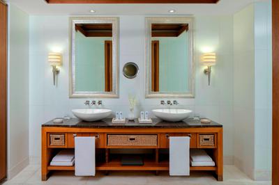 Astor Suite - Bathroom